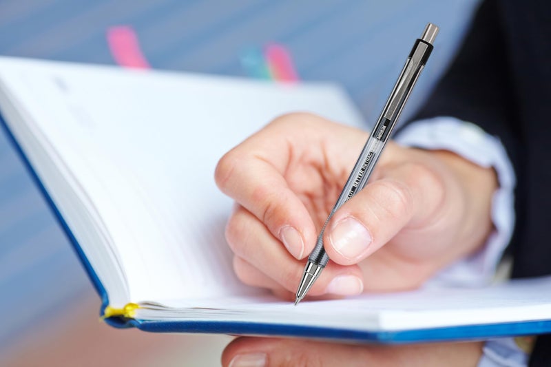 PILOT Pen 30000 The Better Ball Point Pen Refillable & Retractable Ballpoint Pens, Fine Point, Black Ink, 12-Pack - Image 5